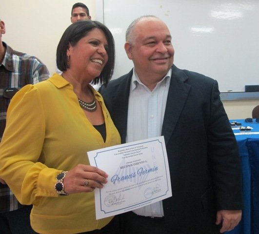 Francis Fermín (5 años de servicio)